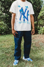 Load image into Gallery viewer, Cream/Blue &quot;New York&quot; Shirt
